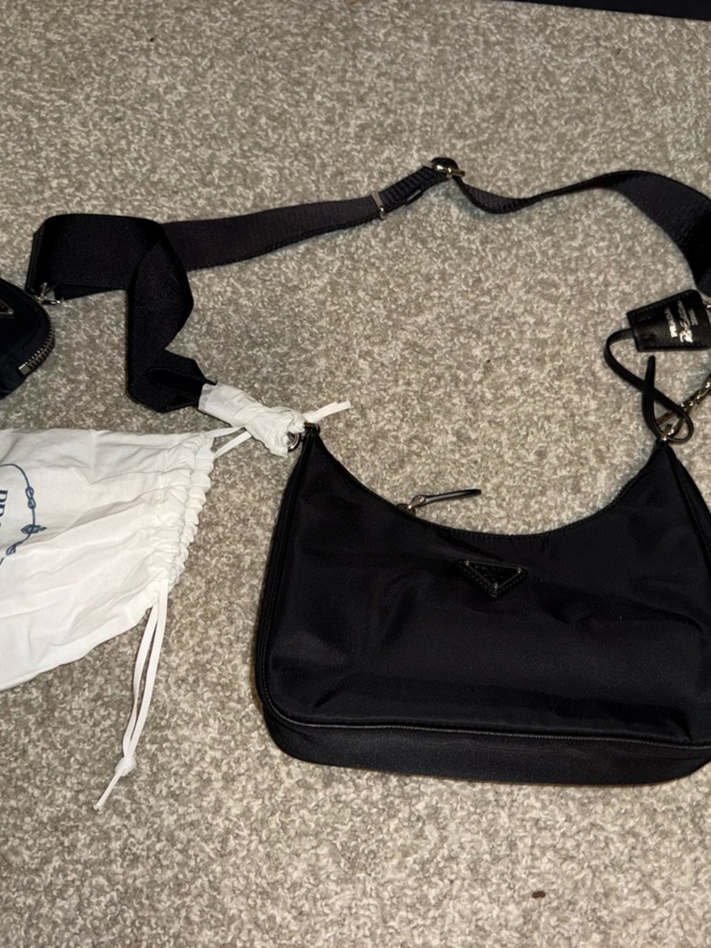 Prada Re-Edition 2005 Re-Nylon bag - Picture 13 of 16